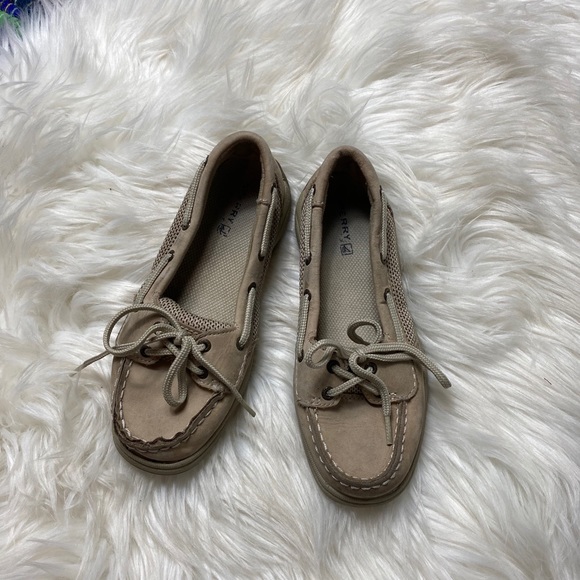 SPERRY TOPSIDER • Kids Tan Angelfish Boat Shoes - Picture 2 of 8